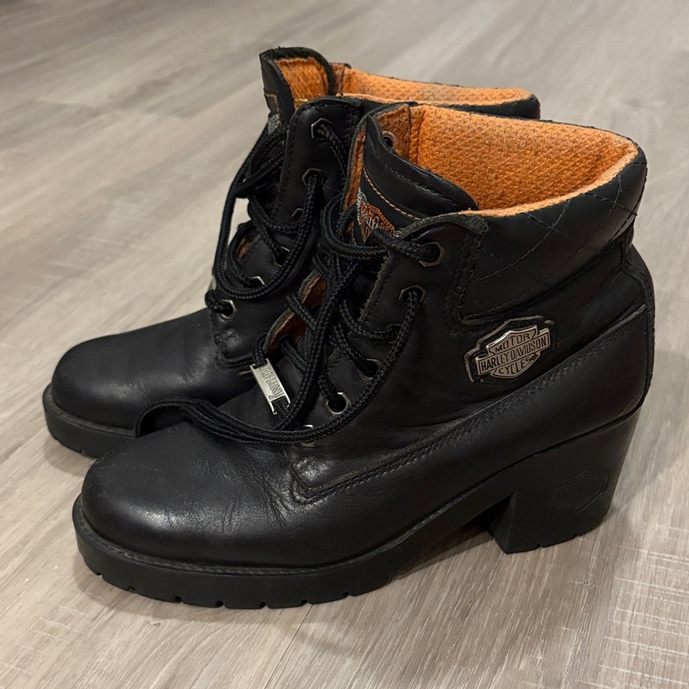 Harley-Davidson Women's Black Leather Heeled Boots With Orange Interior - Picture 3 of 8